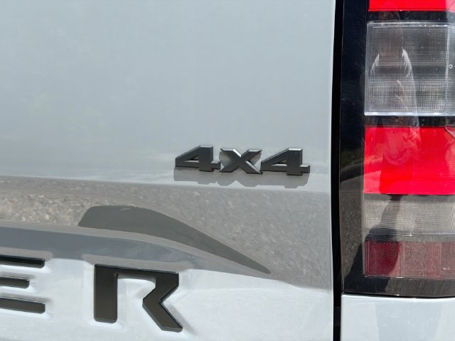 Used 2026 Nissan Frontier SV w/ Tow Package AWD/4WD image 41