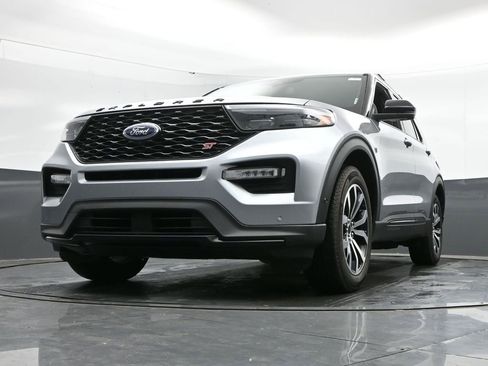Used 2020 Ford Explorer ST w/ Premium Technology Package AWD/4WD image 45