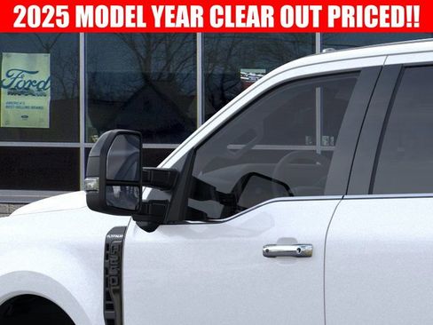 New 2025 Ford F250 Platinum image 20