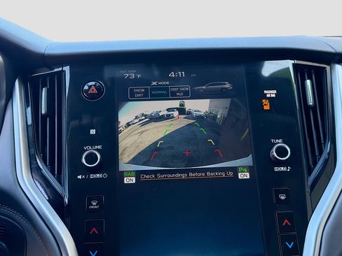 Certified 2025 Subaru Outback Onyx Edition image 30