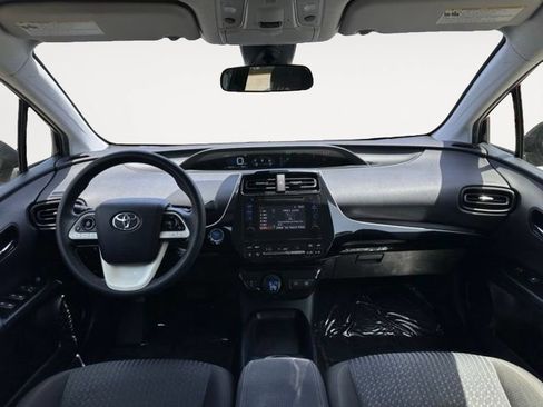 Used 2018 Toyota Prius One w/ Carpet Mat Package FWD image 15