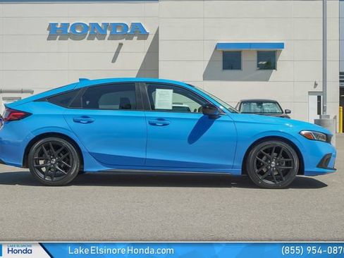 Used 2022 Honda Civic Sport image 6