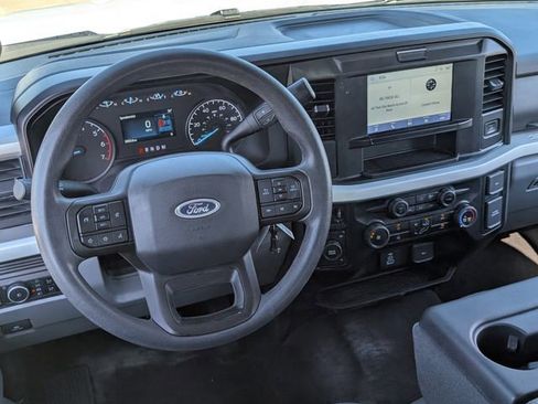 Used 2025 Ford F250 XLT AWD/4WD image 13