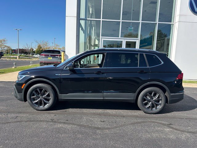 Used 2023 Volkswagen Tiguan SE AWD/4WD image 6