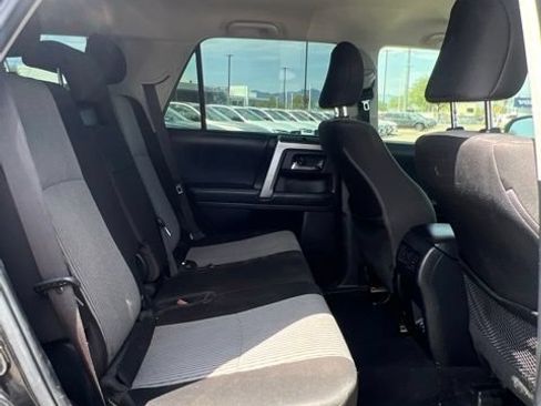 Used 2021 Toyota 4Runner SR5 RWD image 33