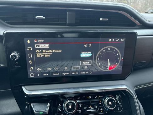 Used 2025 GMC Sierra 1500 Denali Ultimate image 26