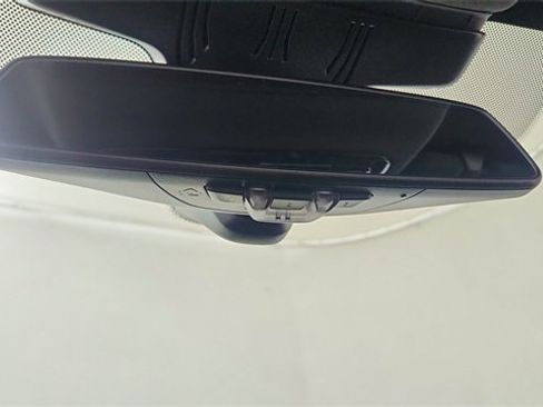 Used 2023 BMW 530e xDrive w/ Premium Package image 56