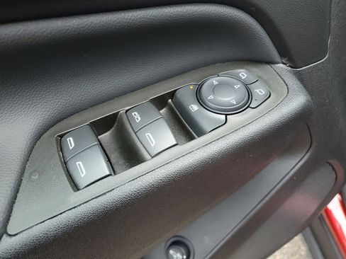 Used 2024 Chevrolet Equinox LT w/ LPO, Floor Liner Package image 22