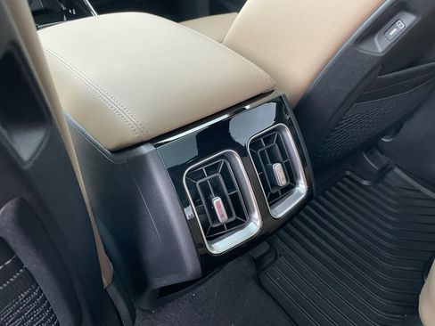 New 2026 Kia Sorento SX Prestige w/ Olive Brown Leather Package image 27