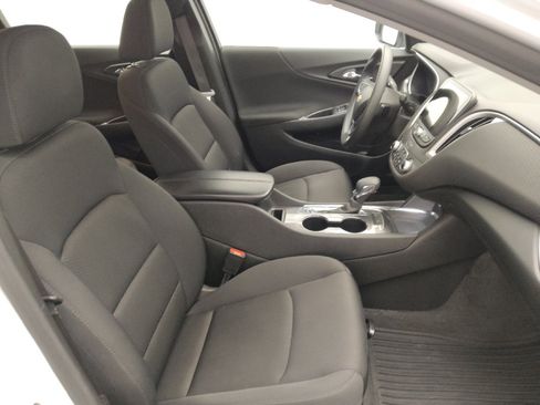 Used 2024 Chevrolet Malibu LT FWD image 21