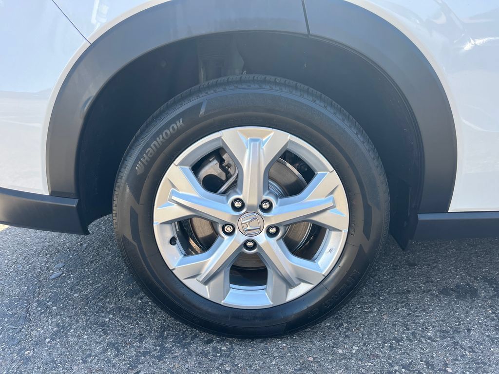 Certified 2024 Honda HR-V LX image 38