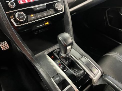 Used 2020 Honda Civic Sport image 29
