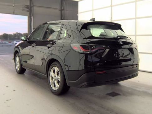 Used 2025 Honda HR-V LX image 4