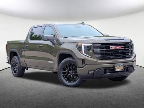 Used 2023 GMC Sierra 1500 Elevation AWD/4WD image 2