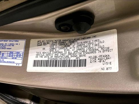 Used 2004 Toyota Sienna XLE image 16