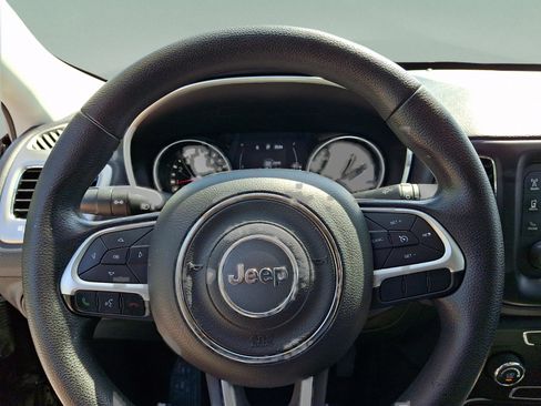 Certified 2018 Jeep Compass Sport AWD/4WD image 19