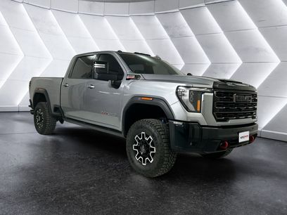 Used 2025 GMC Sierra 2500 AT4X