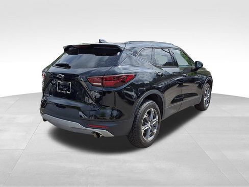 Used 2023 Chevrolet Blazer LT w/ Convenience Package AWD/4WD image 6