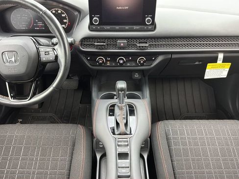 Used 2025 Honda HR-V Sport image 8