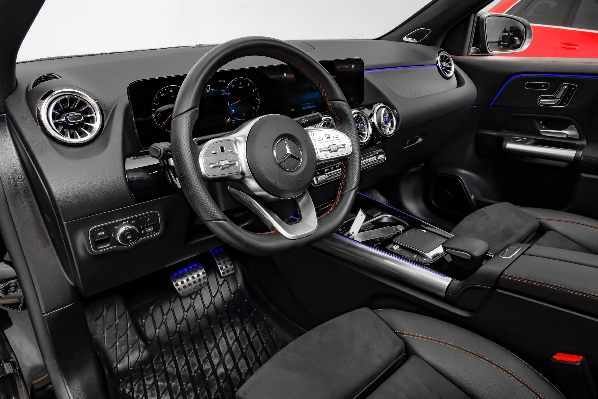 Used 2023 Mercedes-Benz GLA 250 image 3