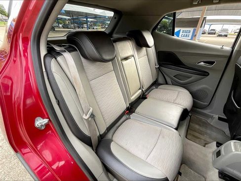 Used 2015 Buick Encore FWD image 19