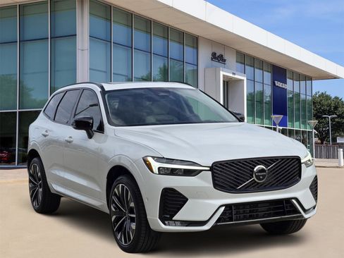 New 2026 Volvo XC60 B5 Ultra w/ Protection Package Premier image 2