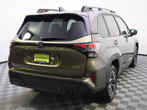 Used 2026 Subaru Forester Premium AWD/4WD image 6