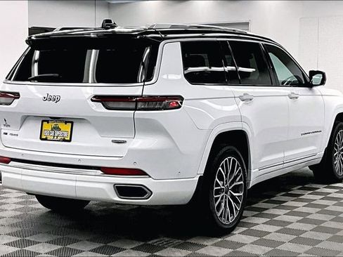 Used 2023 Jeep Grand Cherokee L Summit image 13