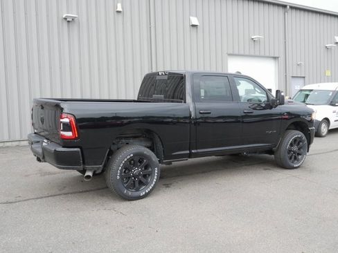 Used 2024 RAM 2500 Big Horn w/ Night Edition image 12