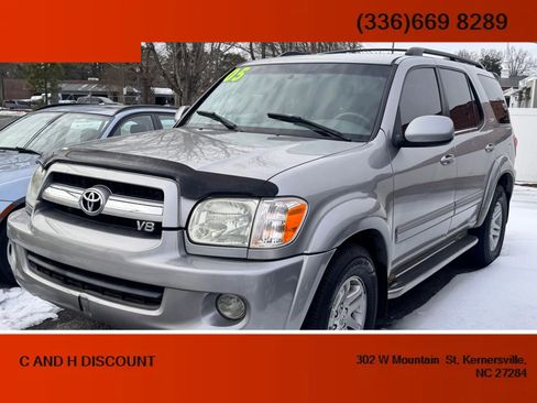 Used 2005 Toyota Sequoia SR5 image 1
