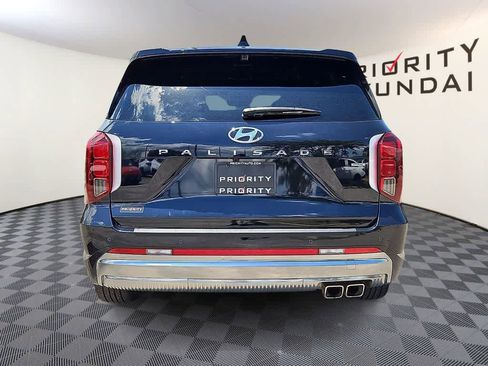 Used 2024 Hyundai Palisade Calligraphy AWD/4WD image 5