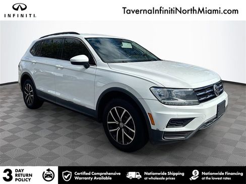 Used 2021 Volkswagen Tiguan SE image 1