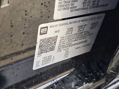 Used 2023 GMC Sierra 1500 Elevation w/ Preferred Package image 21