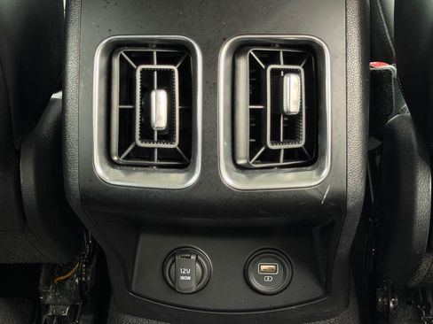 Certified 2023 Kia Sorento EX AWD/4WD image 29