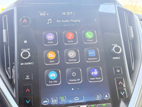 Used 2025 Subaru Crosstrek 2.0i Premium image 24