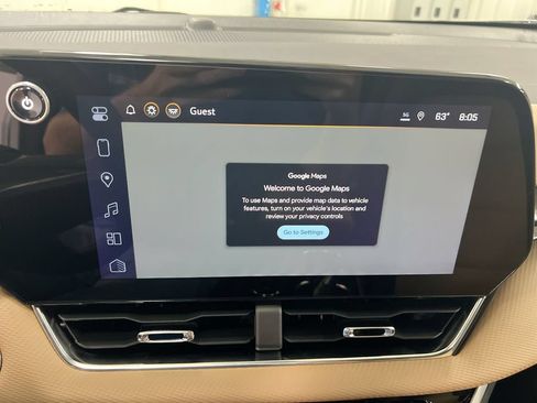 Used 2026 Chevrolet Equinox ACTIV w/ Safety and Technology Package AWD/4WD image 14