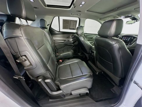 Used 2019 Chevrolet Traverse Premier w/ Redline Edition AWD/4WD image 31
