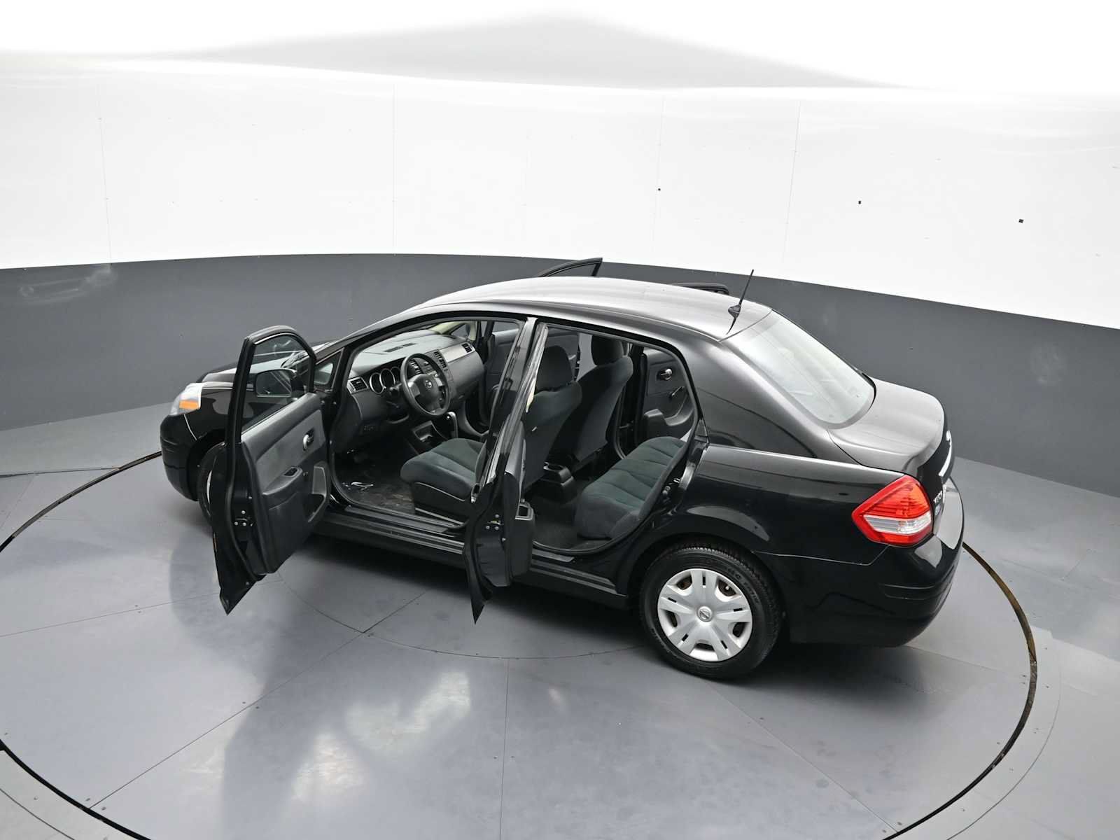 Used 2011 Nissan Versa 1.8 S FWD image 42