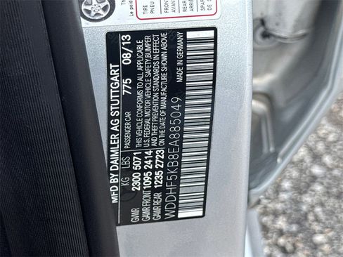 Used 2014 Mercedes-Benz E 350 Sedan image 35