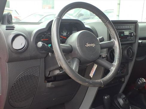 Used 2007 Jeep Wrangler X image 7