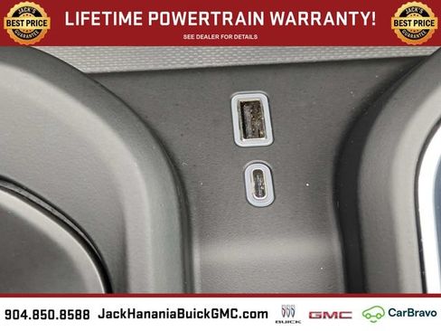 Used 2024 GMC Sierra 1500 Denali w/ Technology Package AWD/4WD image 23