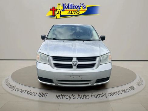 Used 2008 Dodge Grand Caravan SE FWD image 6