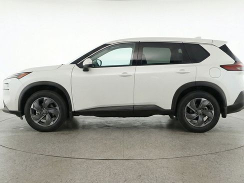 Used 2025 Nissan Rogue SV AWD/4WD image 5