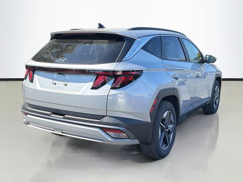 New 2026 Hyundai Tucson SEL image 3