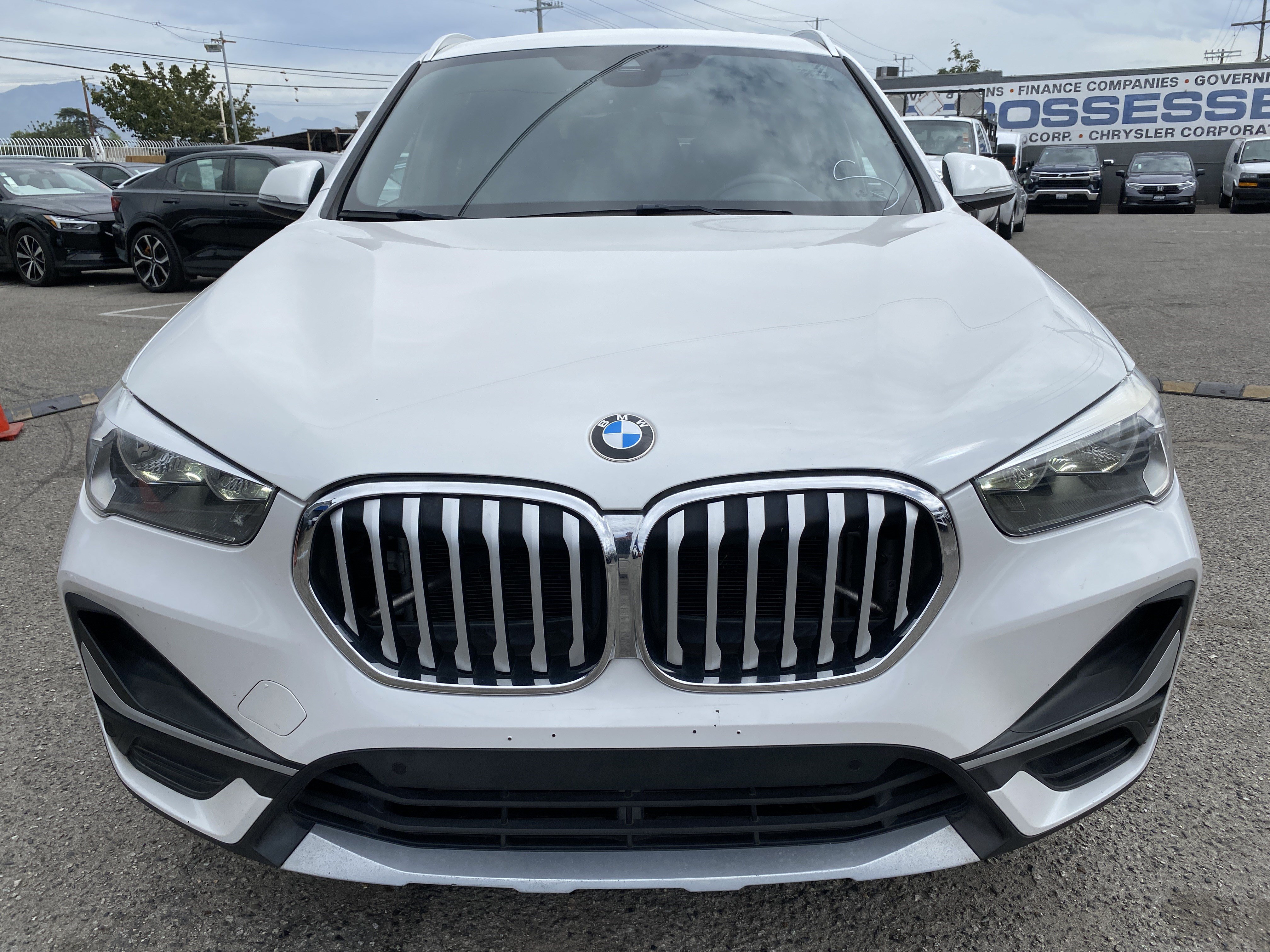 Used 2020 BMW X1 sDrive28i w/ Convenience Package FWD image 3