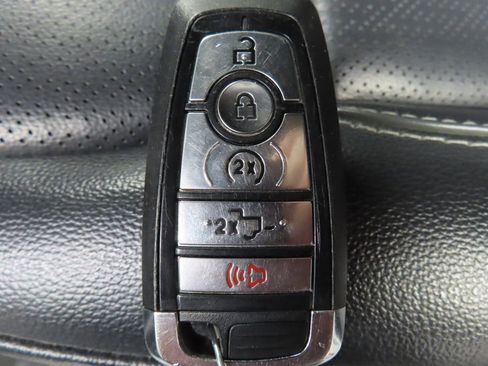 Used 2025 Ford F150 Lariat w/ Equipment Group 502A High AWD/4WD image 81