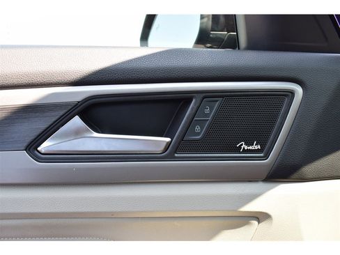 Used 2021 Volkswagen Atlas SEL Premium image 33