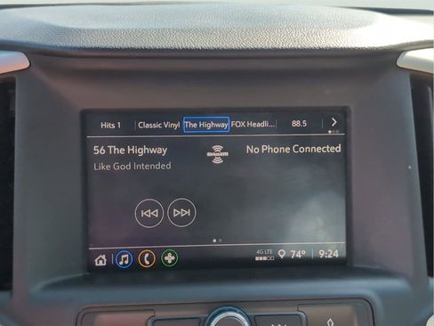 Used 2022 GMC Terrain SLE w/ Driver Convenience Package FWD image 18