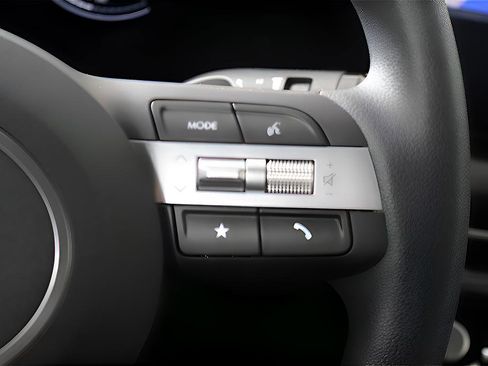 New 2026 Hyundai Santa Cruz SE image 15