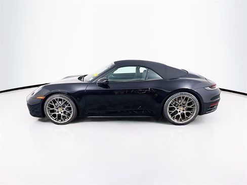Certified 2024 Porsche 911 Carrera image 2